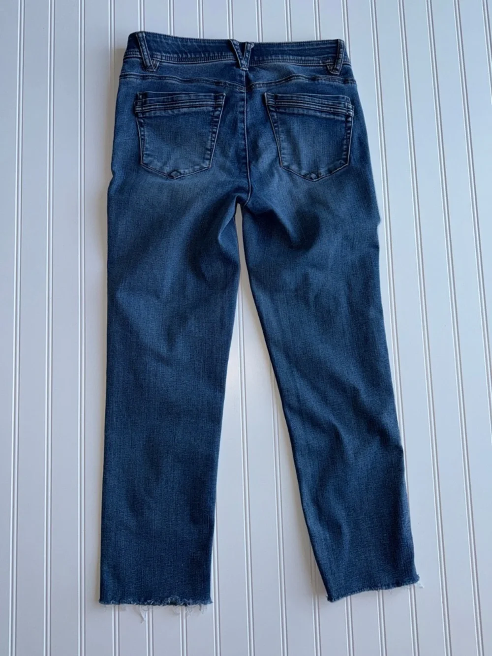Democracy Jeans Womens 6 Blue Ab Technology Mid Rise Straight Leg Crop Fray Hem - Picture 9 of 10
